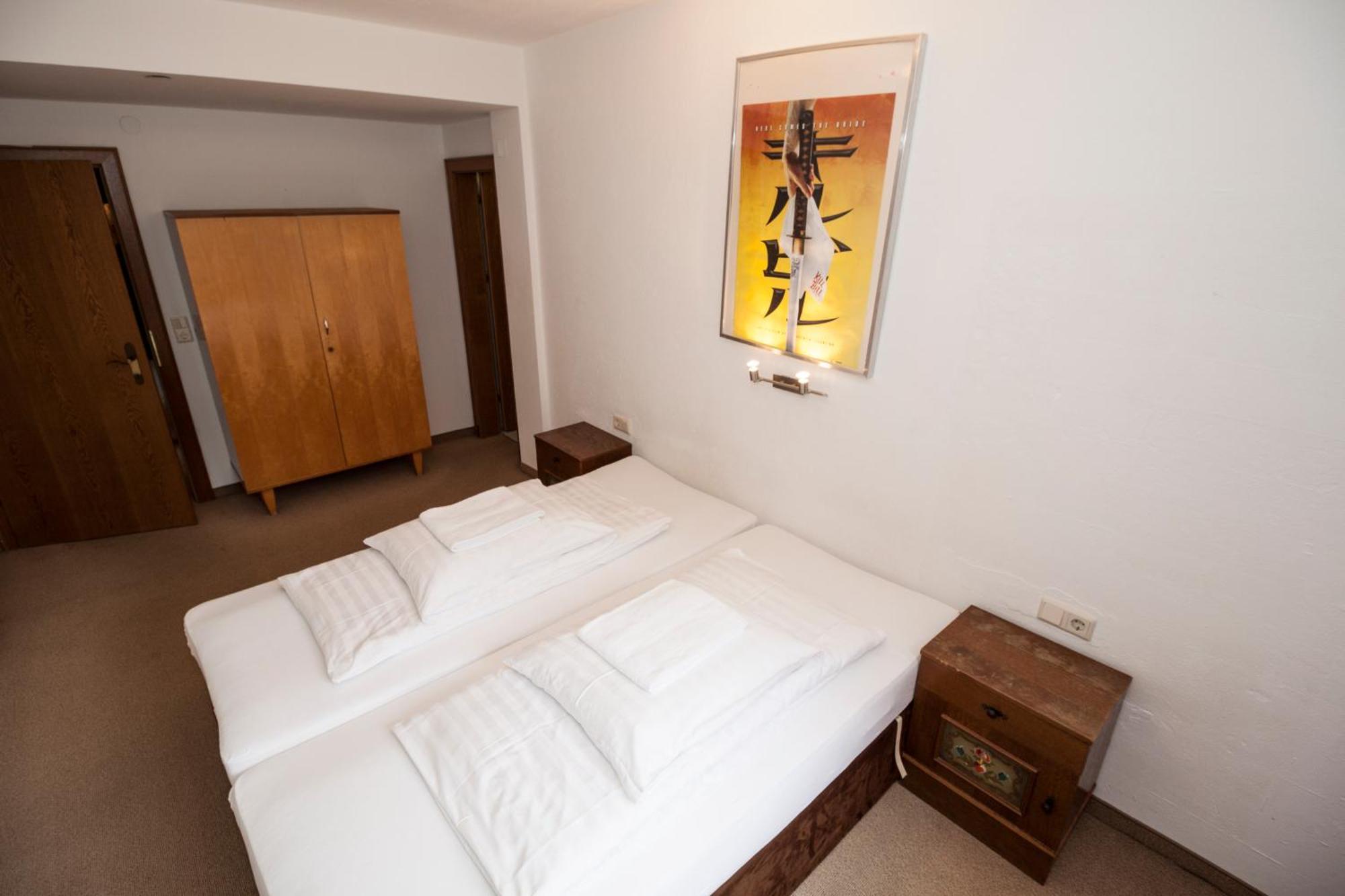 Hostel Chillertal Mayrhofen Ruang foto