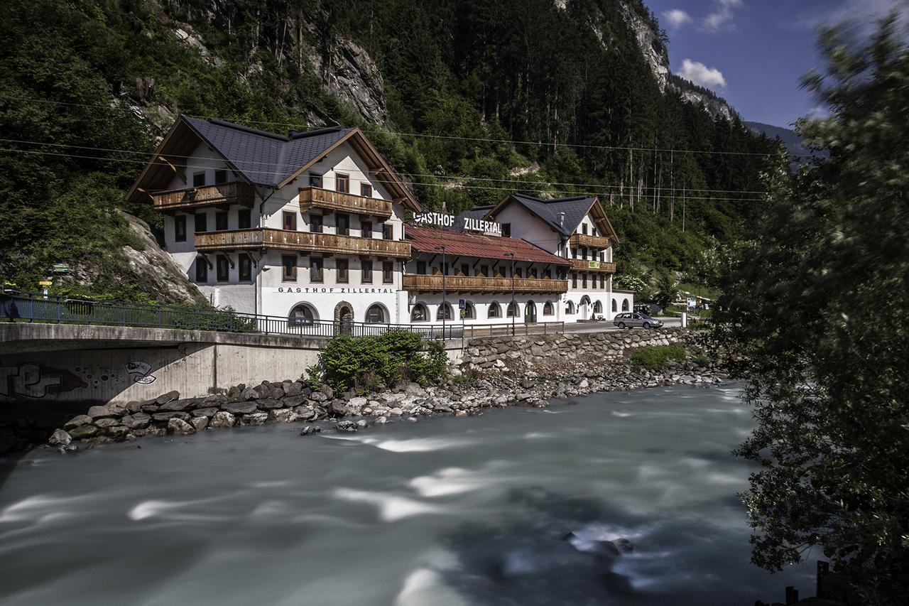Hostel Chillertal Mayrhofen Bagian luar foto