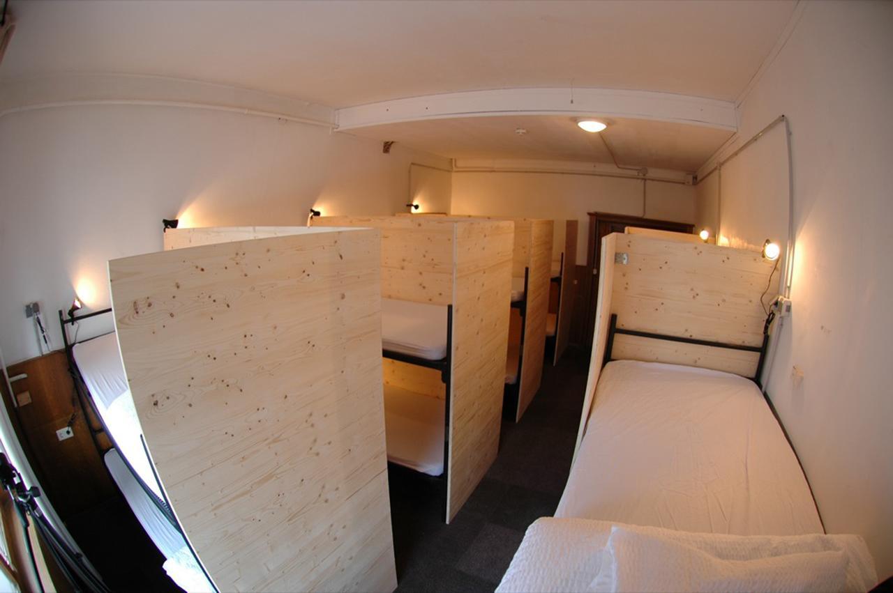 Hostel Chillertal Mayrhofen Bagian luar foto